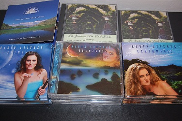 CDs Karin Leitner am Bchertisch_hp.jpg